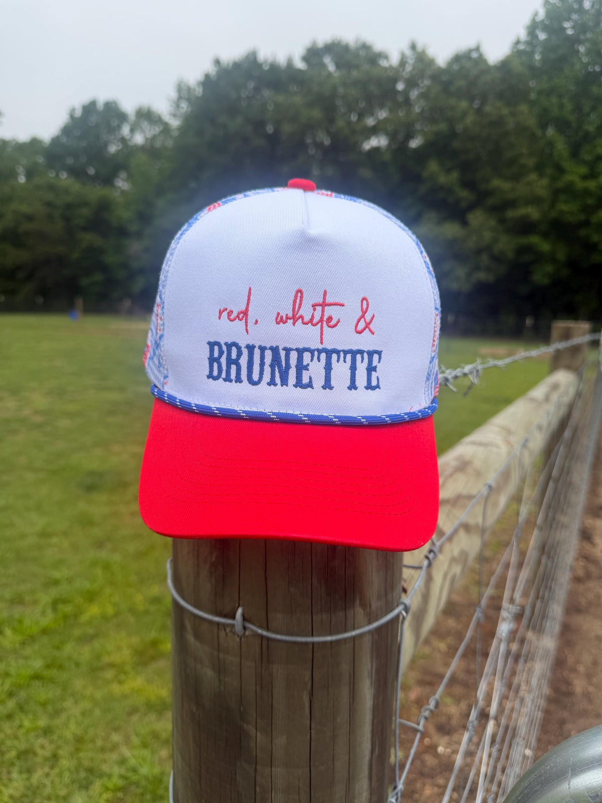Women’s trucker cap